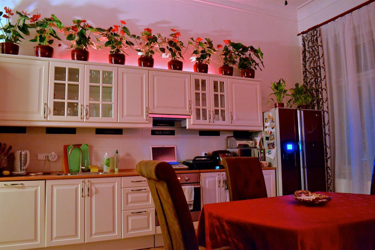 Luxury Versace Apartment *