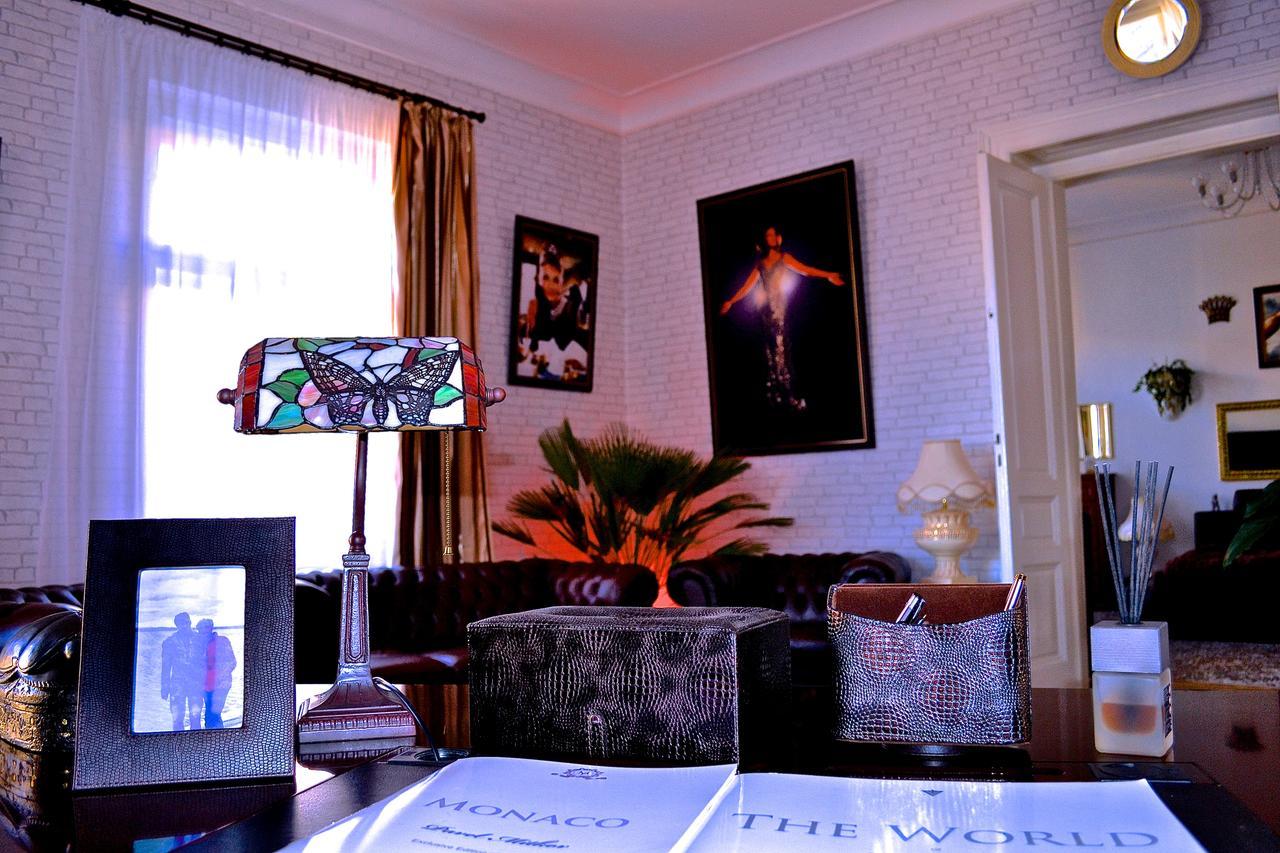 Luxury Versace * Prag