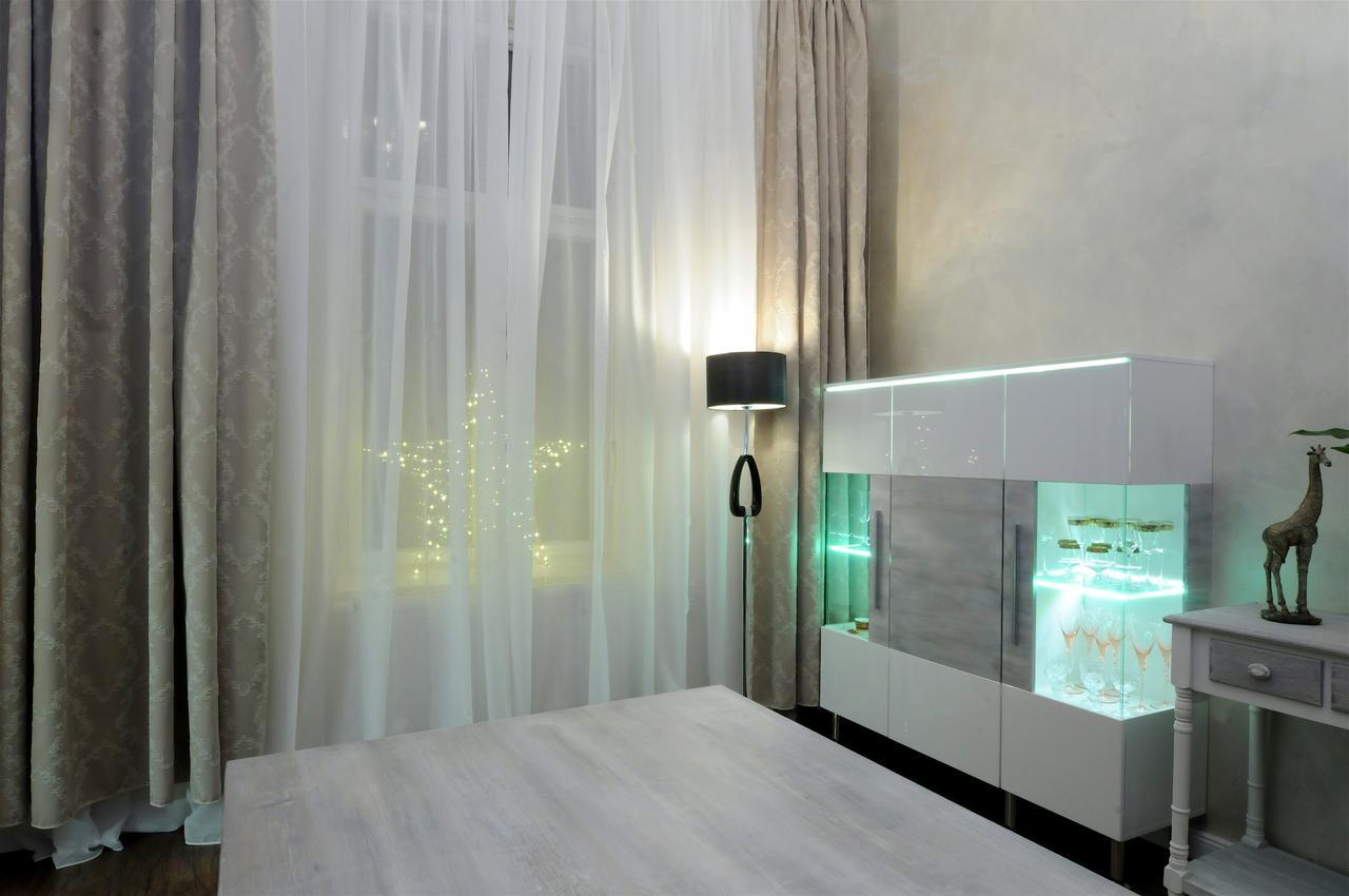 Luxury Versace Apartment Prag